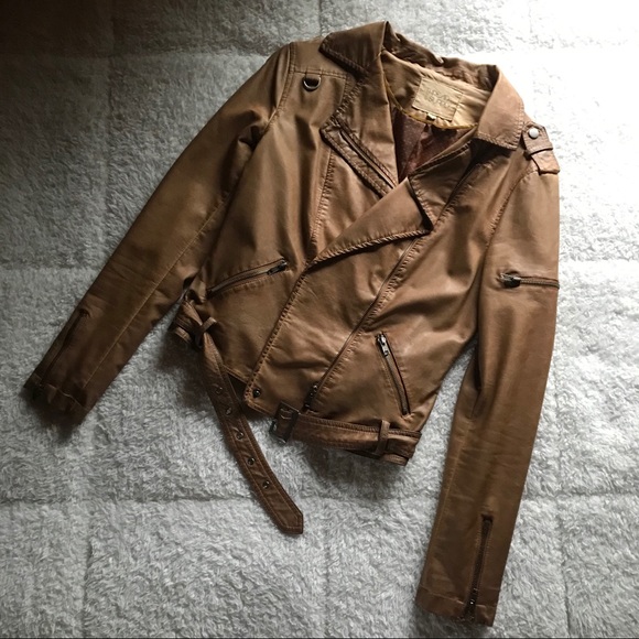 Marshalls Jackets & Blazers - 🤎 Vintage style Fake leather jacket